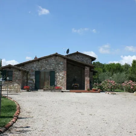 I Bertoni Sleeps 8 Pool Wifi